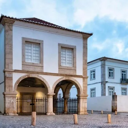 게스트하우스 Blue Moon 라고스